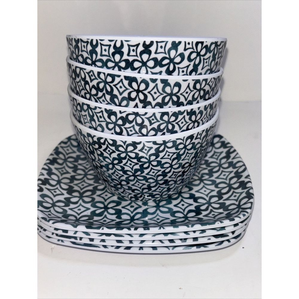 Crofton Melamine 4 Appetizer Plates 6" & 4 Bowls 4" Blue White Set Of 8 Camping
